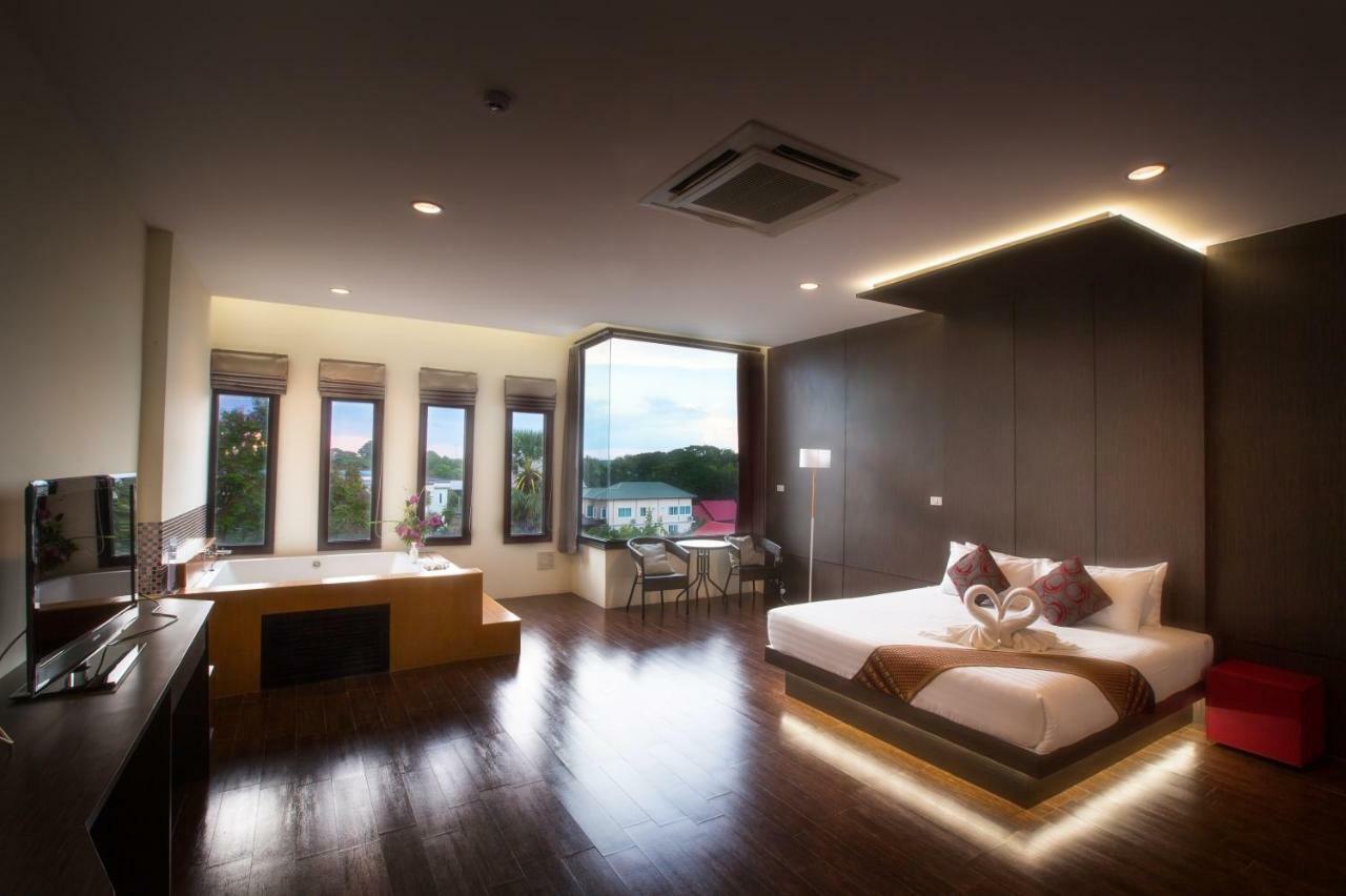 The Rich Hotel Ubonratchathani Ubon Ratchathani Εξωτερικό φωτογραφία